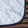 Mantilla de montar a caballo en azul marino y blanco